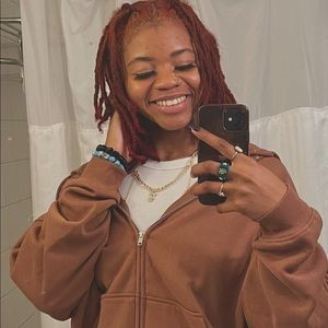 Meet your Posher, Erin